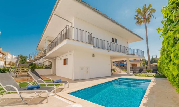 es Bacares House | Gambaner by Interhome