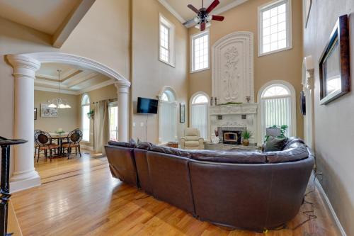 Mid America House | Game Room and Private Pool Home in Hot Springs!