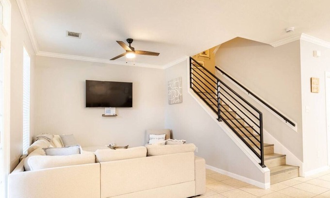 University Park House | Gameday Gateway - Modern College Station Home Near Texas A&M