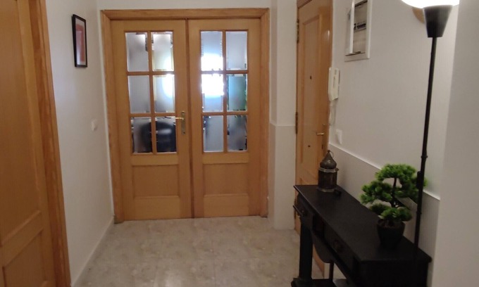 Gandia Apartment | Gandia spacious ground floor flat close to shops, bars, bus & centrally located