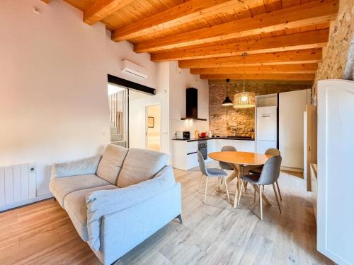 Besalu Apartment | Ganganell Àtic Apartamento con terraza en Besalú