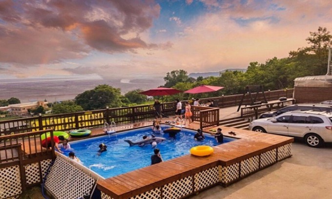 Ganghwa House | Ganghwado Hill Mare Pensoin