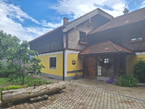 Seeboden House | Ganzes Haus mit Almcharakter