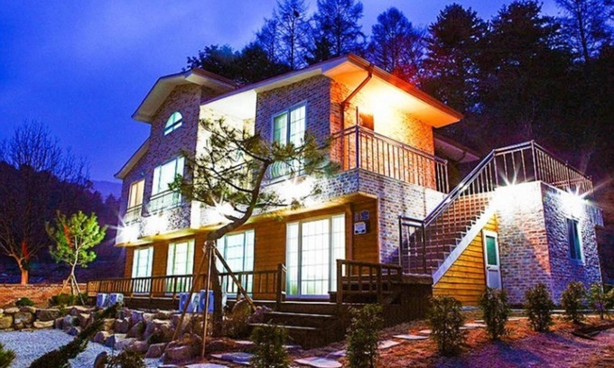 Gapyeong House | Gapyeong Woonak Four Seasons Pension