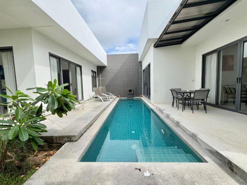 Choeng Thale Villa | Garden 2 bedrooms pool villa