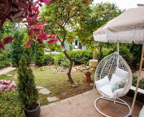 Razlog Apartment | Garden apartment Aspen Suites A008