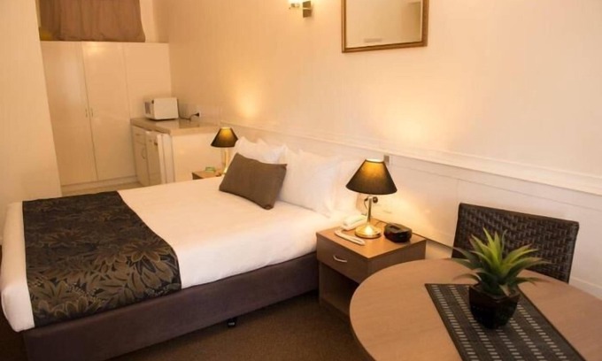 Upper Mount Gravatt Hotel | Garden City Motor Inn Mt Gravatt