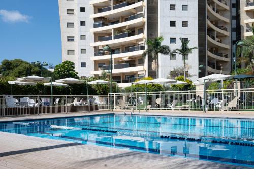 Ra'ananna Apartment | Garden House By IsrApart