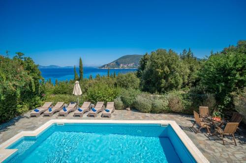 Tselendata Villa | Garden House, up to 8px 1km from Fiskardo