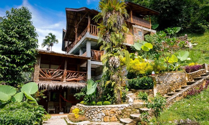 Bukit Lawang Cabin | Garden Inn