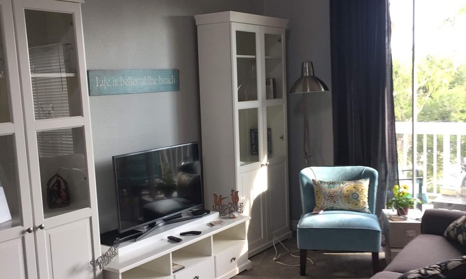 Huntington Beach Apartment | Garden like Condo 1.2 miles from Beach