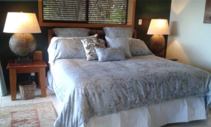 Russell Apartment | Garden Suite Private Suite