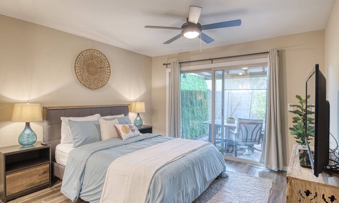 Ahwatukee Foothills House | Garden view home - near major higways w/high chair, pack&play, baby bathtub ways