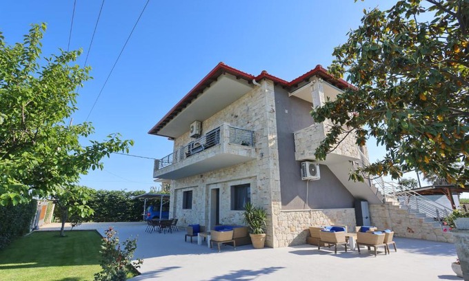 Afytos House | Garden Villa Afytos