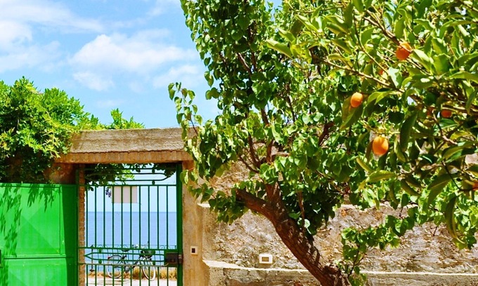Mazzeo Apartment | Gardenhouse on the largest beaches of Taormina apartment n. 2 for 4 people