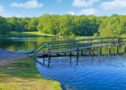 Porthyrhyd Resort | Garnffrwd Cottages