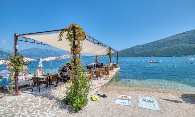 Denovici Hotel | Garni Hotel Milica