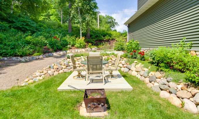 Garrison Cottage | Garrison Haven on Whitefish Lake w/Boat Dock!