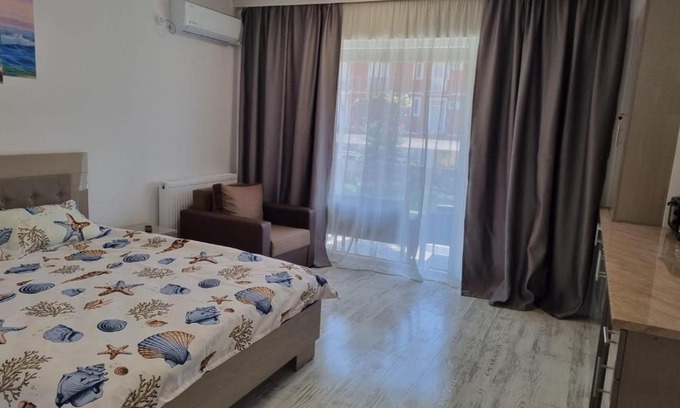 Saturn Apartment | Garsoniera Adriana