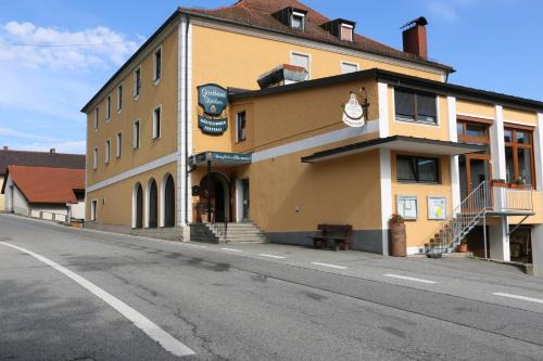 Furstenstein House | Gasthaus Kerber