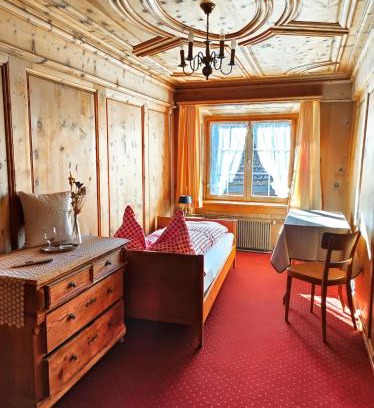 Saas im Prattigau Hotel | Gasthaus zum Rathaus