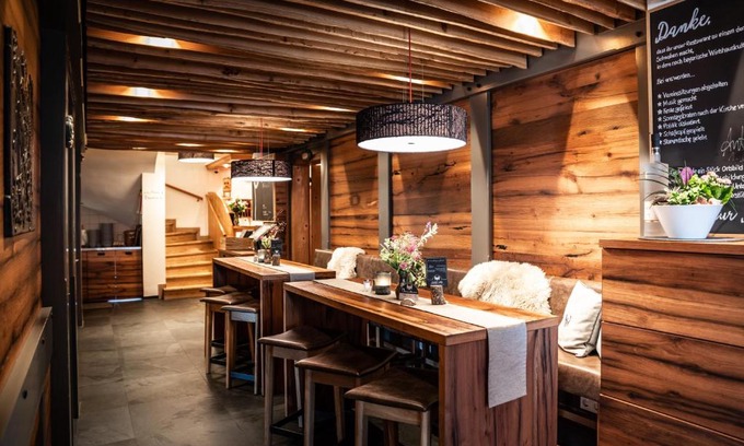 Ziemetshausen Hotel | Gasthof Adler