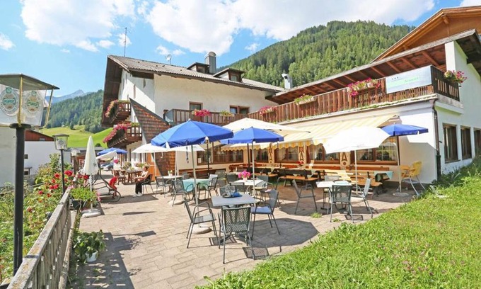 Val di Vizze Bed & Breakfast | Gasthof Albergo Neuwirt