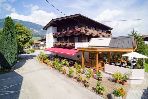 Radfeld Hotel | Gasthof Pension Alpenblick