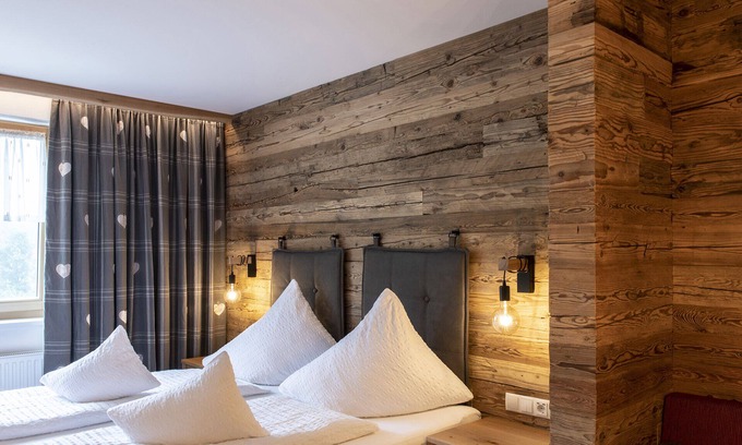 Gargellen Hotel | Gasthof Pension Wulfenia