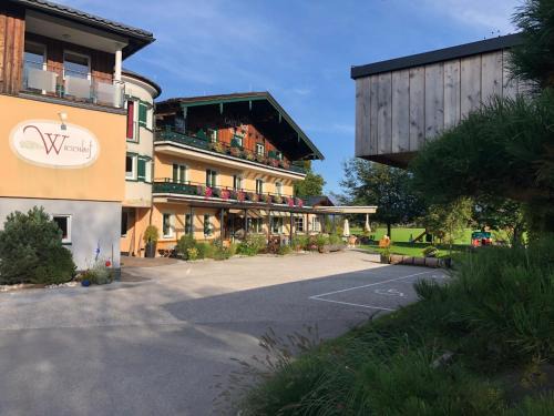 Gschwendt House | Gasthof Wiesenhof