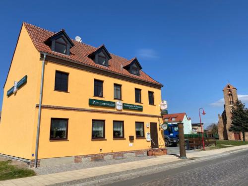 Gartz Hotel | Gaststätte & Pension Pommernstube