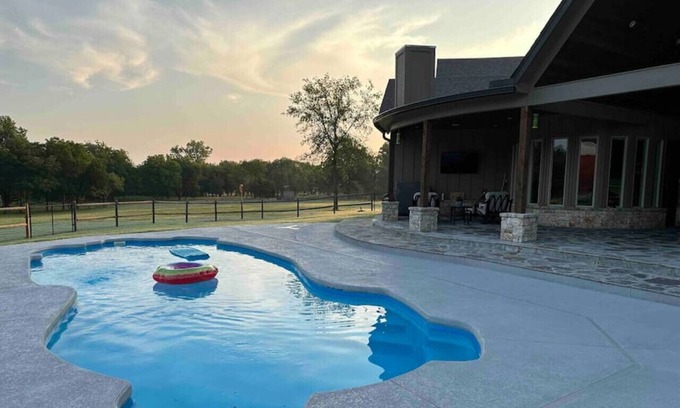Owasso House | Gated Luxury Estate+Pool on 15 acre estate