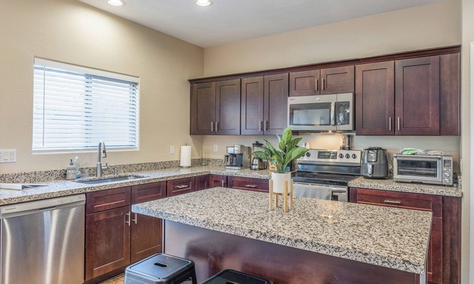 Deer Valley House | Gated Quiet and Cozy North Phoenix Quality Home with NEW Furniture