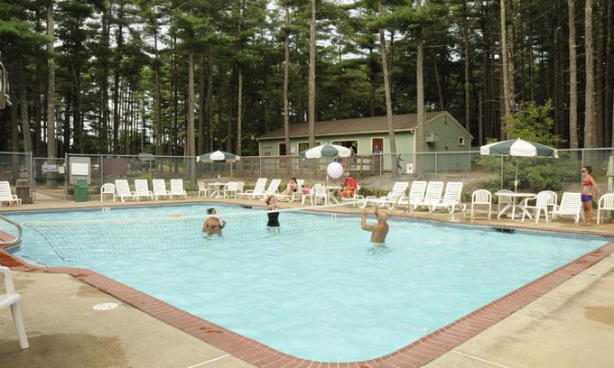 Rochester Resort | Gateway to Cape Cod ADA Accessible Cottage 6