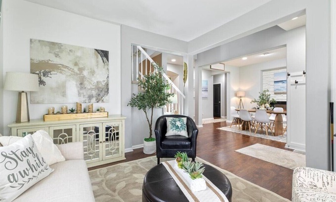 Bellevue House | Gather & Stay Bellevue