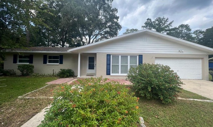 Gainesville House | Gator Haven