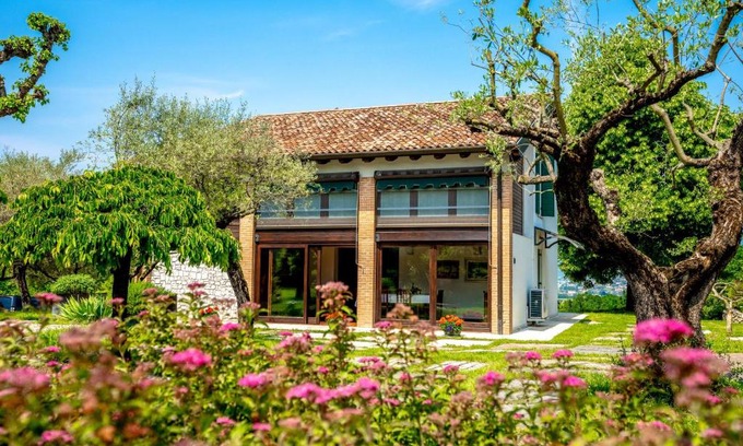 Susegana House | GATTO IN VIGNA