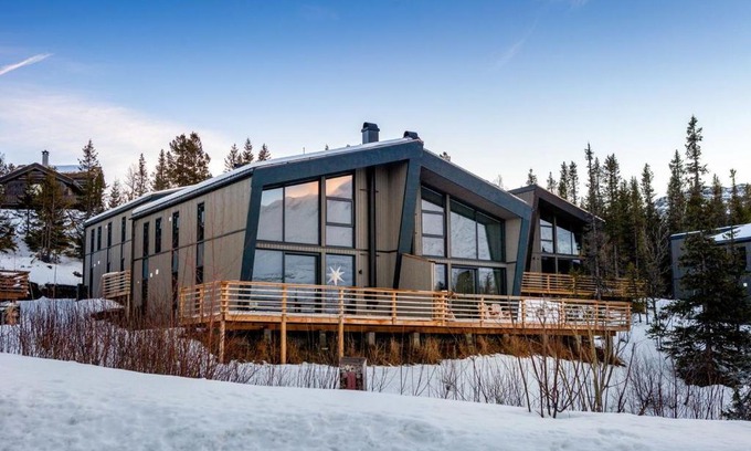 Atra House | Gaustablikk Hytte - MountainView