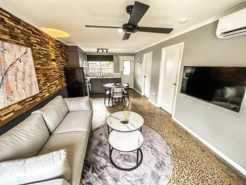 Manifold Heights Apartment | Geelong West Unit