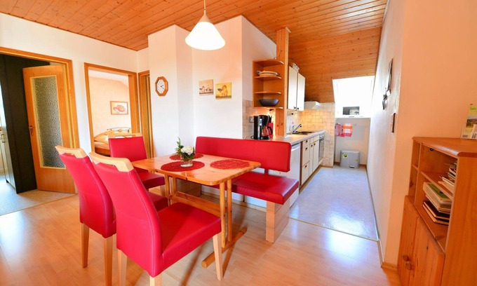 Nagel Apartment | Gemütliche 3-Sterne-Ferienwohnung mit Dachterrasse und kostenfreiem WLAN