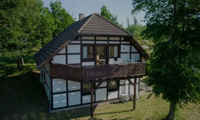 Frankenau Apartment | Gemütliche Ferienwohnung Sternberg am Nationalpark