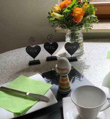 Marienhagen Apartment | Gemütliche Ferienwohnung in ländlicher Idylle
