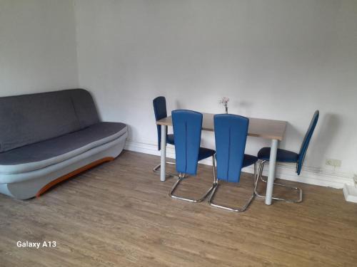 Neumuenster Apartment | gemütliche Gäste Suite im Herzen von Neumünster