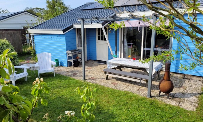 Sint Maartensvlotbrug House | Gemütlicher Ferienbungalow für 4 Personen, Wlan
