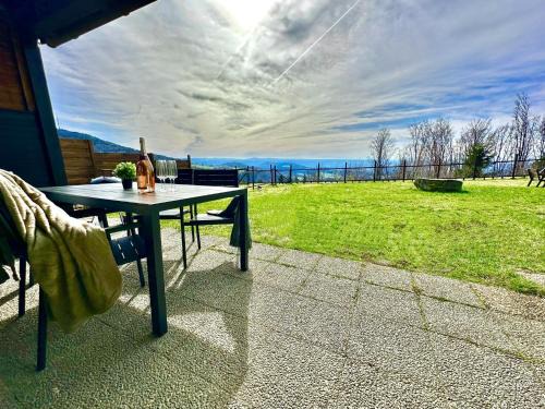 Steinberg House | Gemütliches Alpenblick BERG-Bungalow + großer GARTEN + NETFLIX!