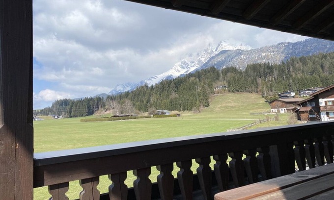 Sankt Johann in Tirol House | Gemütliches Tiroler Ferienhaus in den Kitzbühler Alpen