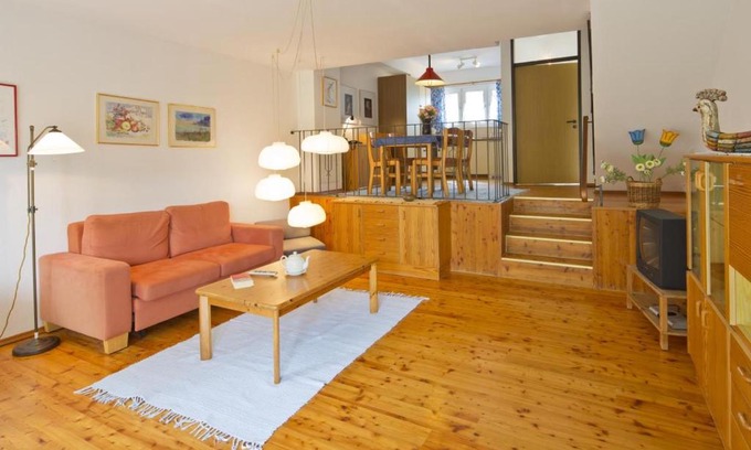 Scheid House | Gemutliche 93m2Fewo mit 2 Schlafzimmern und seitlichem Seeblick vom Balkon