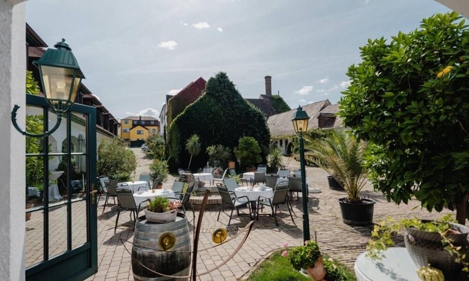 Poysdorf Hotel | Geniesserhof Haimer