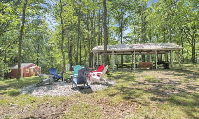Lancaster Cabin | Gentle Breeze Campground