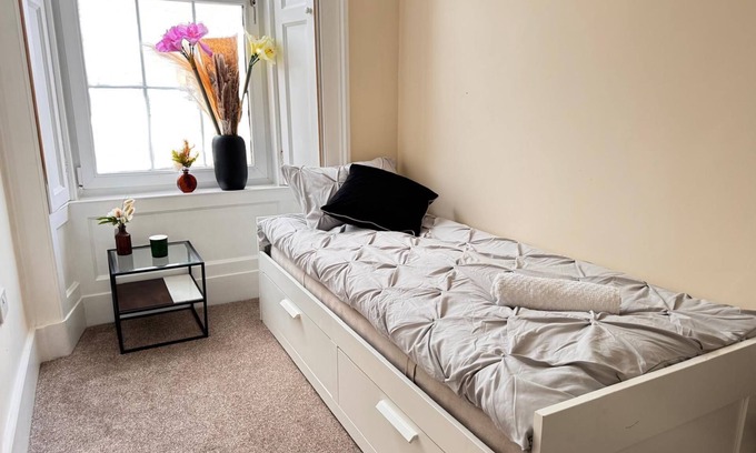 Gifford Apartment | Georgian Luxury Apartment
